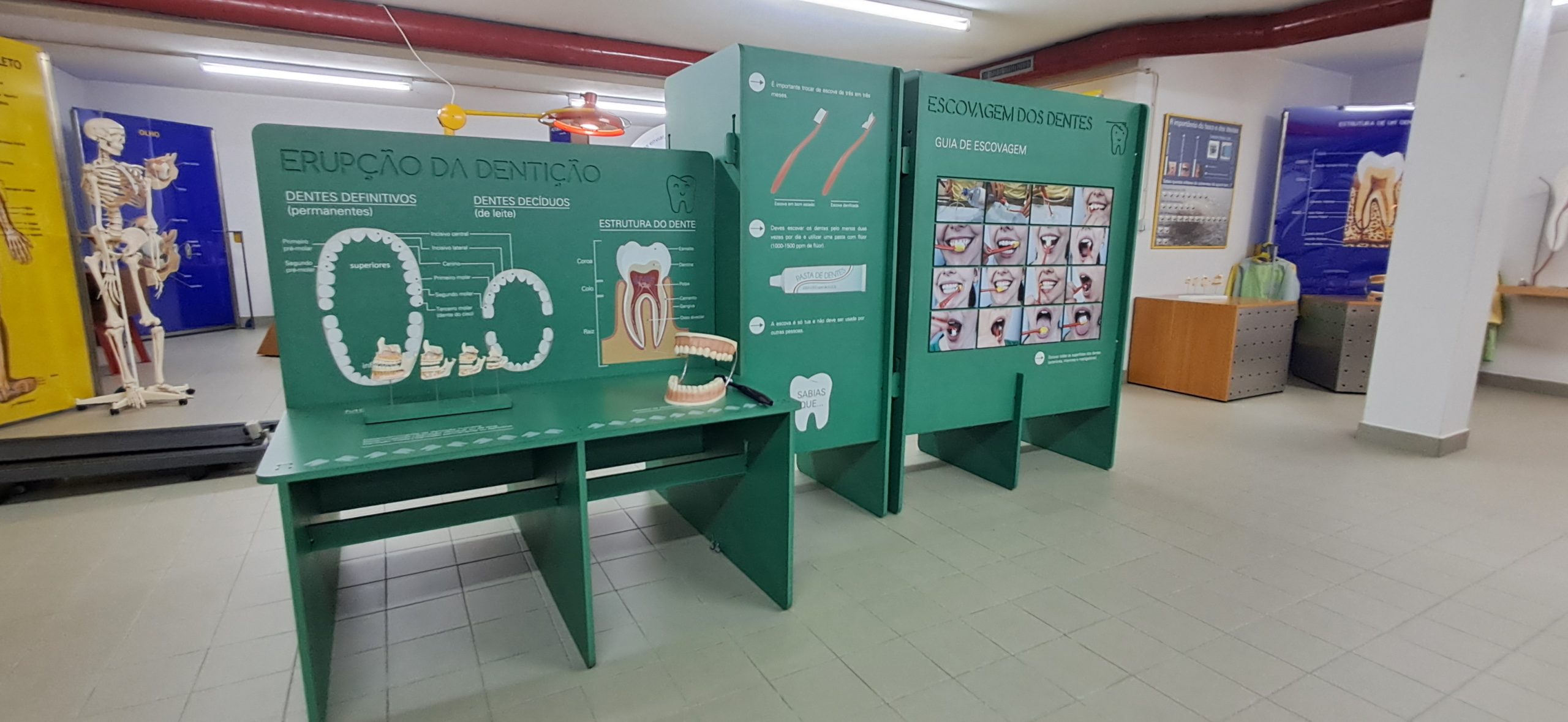 Exposição “Visita a saúde dos teus dentes”